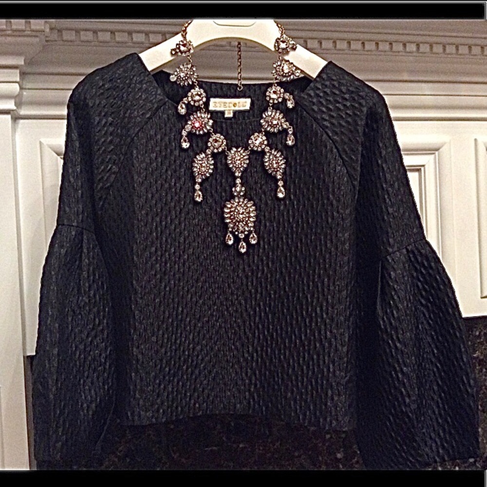 EYEDOLL France Balloon Sleeve Textured Top sz.XS-S